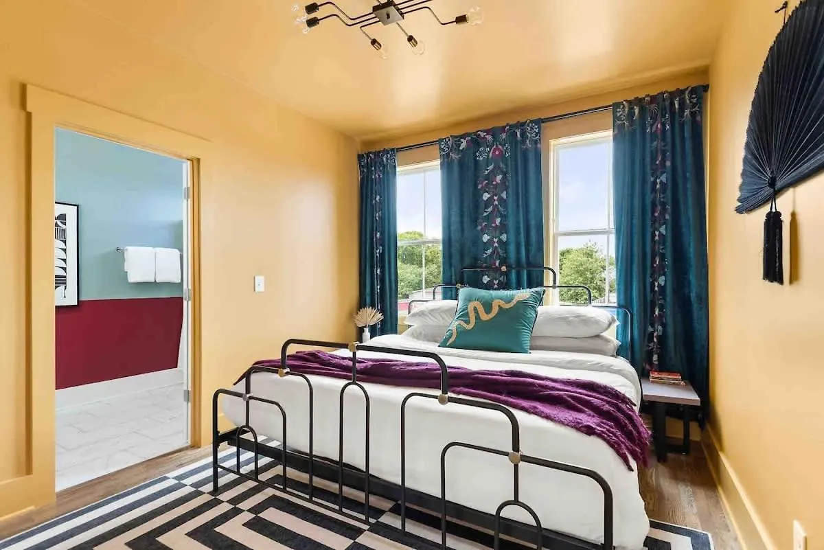 Large Full Home - 10 Min Broadway 16Ppl 10 Beds Nashville